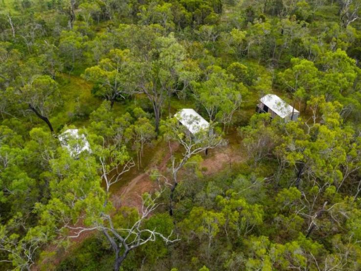 Wild Nature Lodge, Mareeba Wetlands Biboohra ภายนอก รูปภาพ